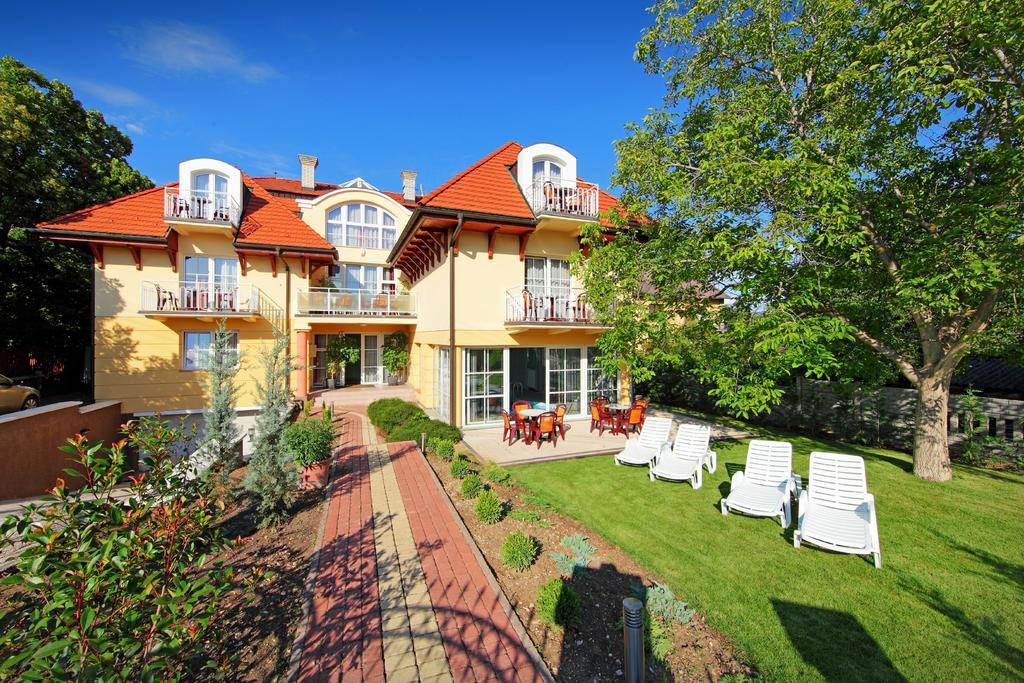 Balazs Villa Балатонфюред Екстер'єр фото